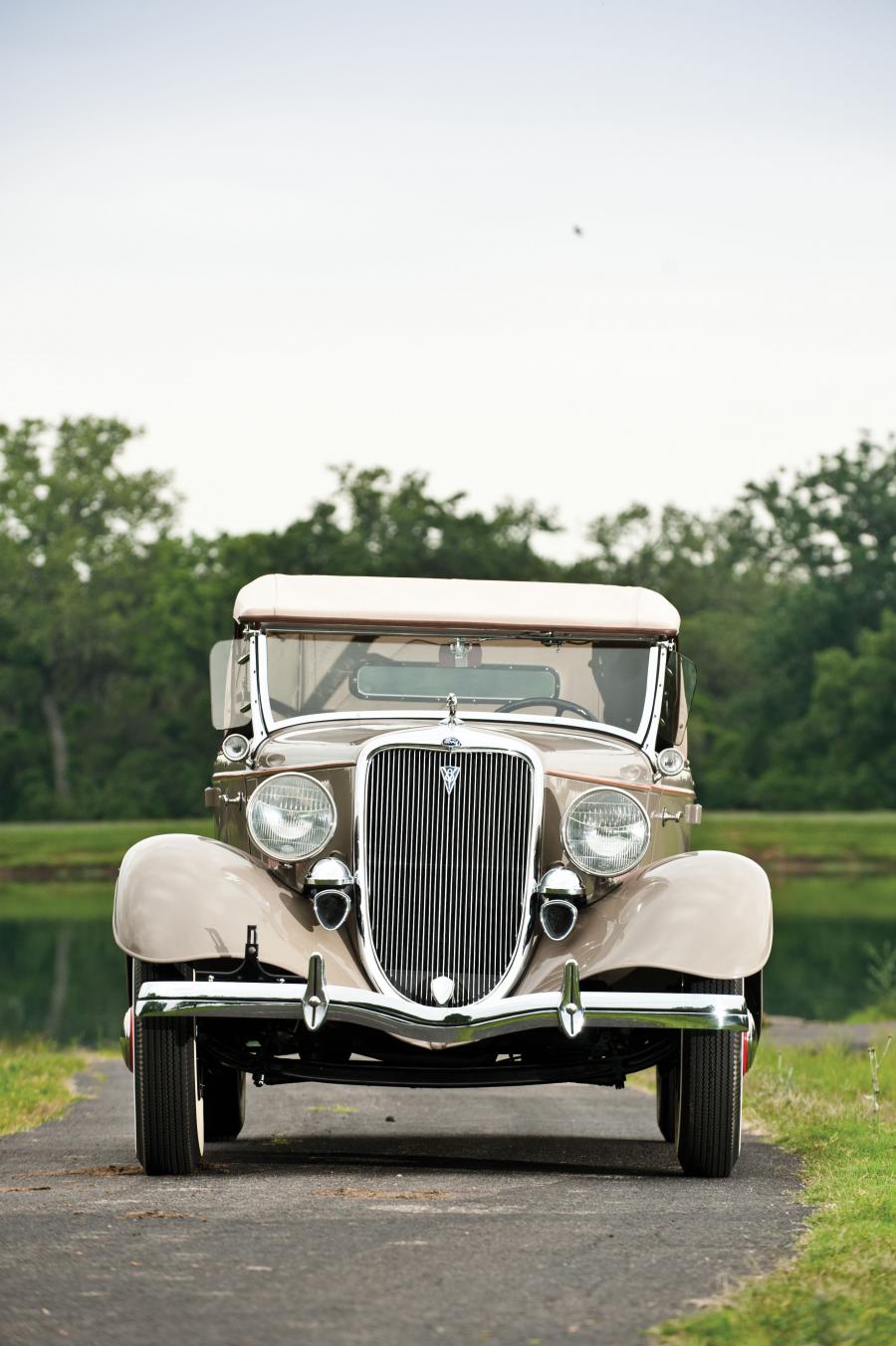  Ford DeLuxe Roadster 1934 года  (фото 27 из 43)